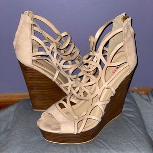 Tan Wedges